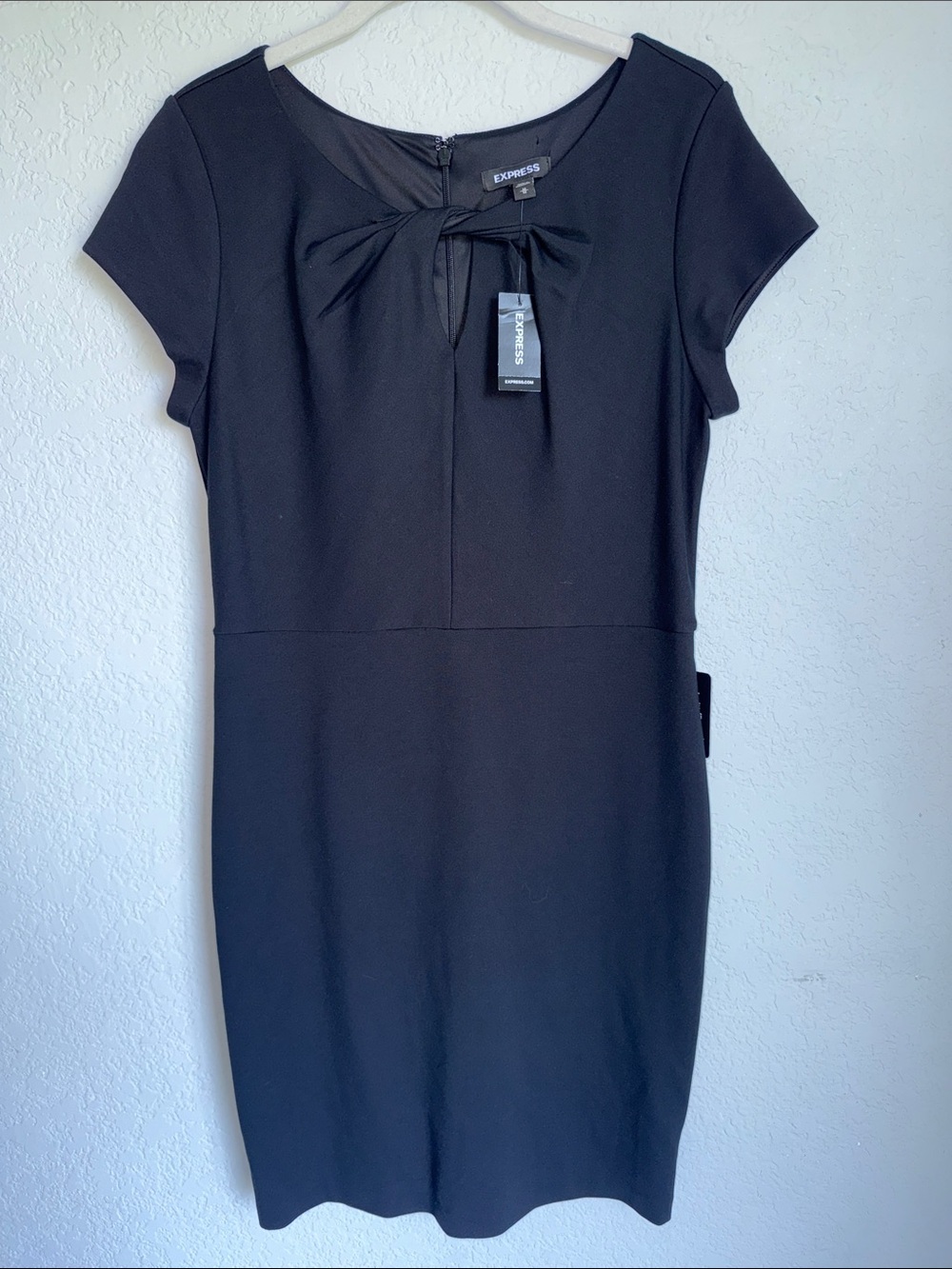 Express Black Dress with Bow Neck Size M - Picture 6 of 6